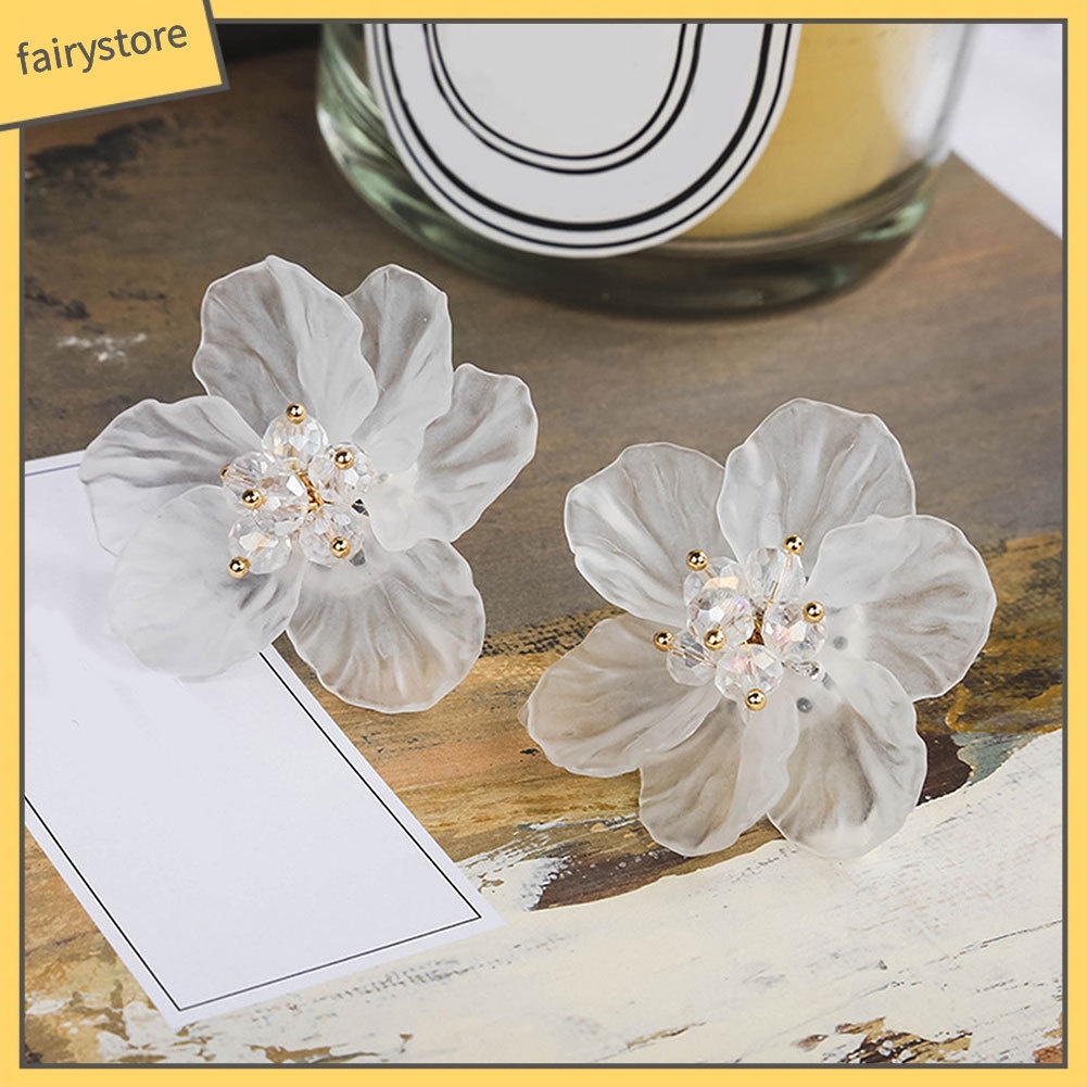 Khuyên tai hình bông hoa trong suốt xinh xắn cho nữ