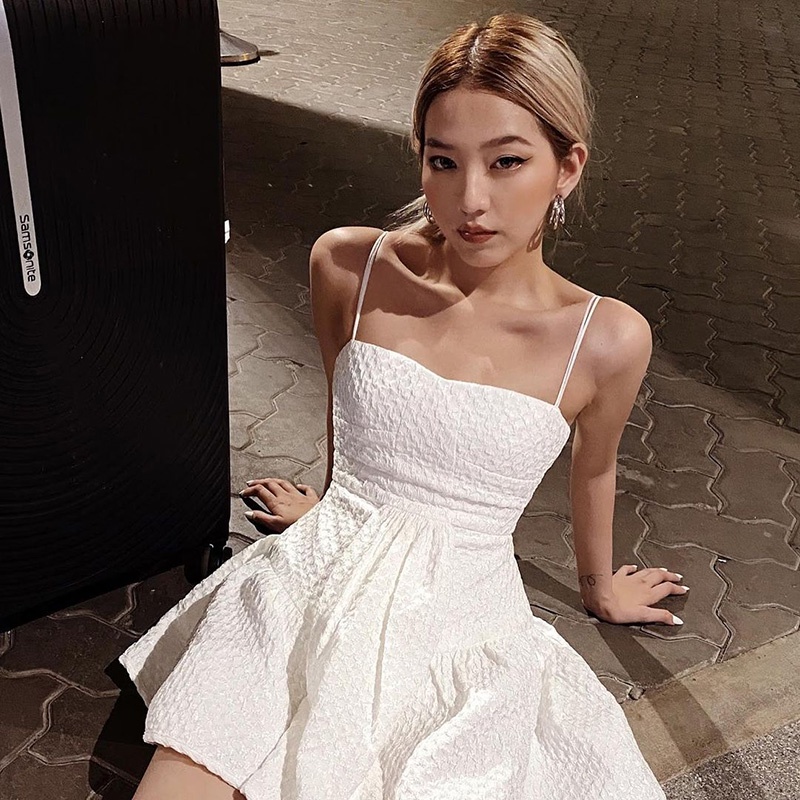 Đầm hai dây dáng xòe midi Emilyshop