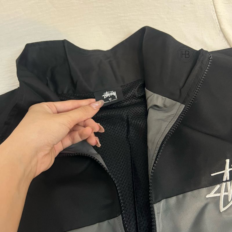 Áo Jacket Stussy logo thêu màu mới