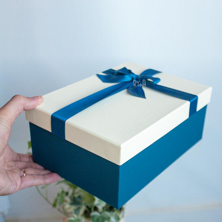 Hộp quà chữ nhật đính nơ cỡ trung (20x14x8cm), hộp quà tặng sinh nhật, hộp quà tặng 8/3, Valentine
