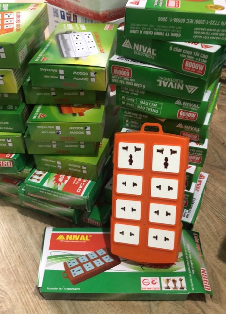 Ổ chịu tải cao 6000W  8 ổ cắm