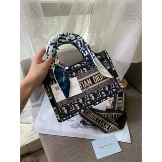 Túi xách dáng công sở làn dior thổ cẩm tặng kèm khăn quấn dior