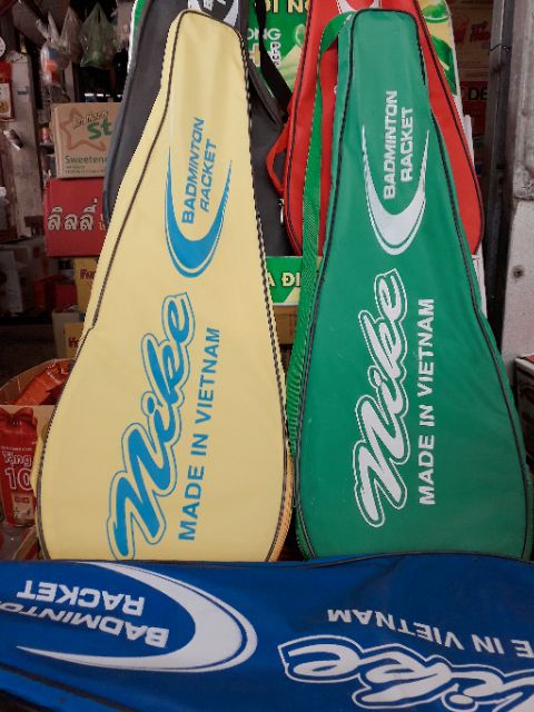 Vợt cầu lông Nike