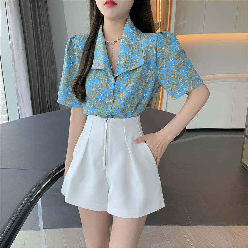 Set Áo Tay Phồng Họa Tiết Hoa + Quần ngắn ống rộng Lưng Cao Phong Cách Hàn Quốc Cho Nữ