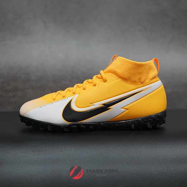 GIÀY ĐÁ BÓNG CHÍNH HÃNG NIKE JR. MERCURIAL SUPERFLY 7 ACADEMY TF - AT8143-801 - VÀNG/ĐEN