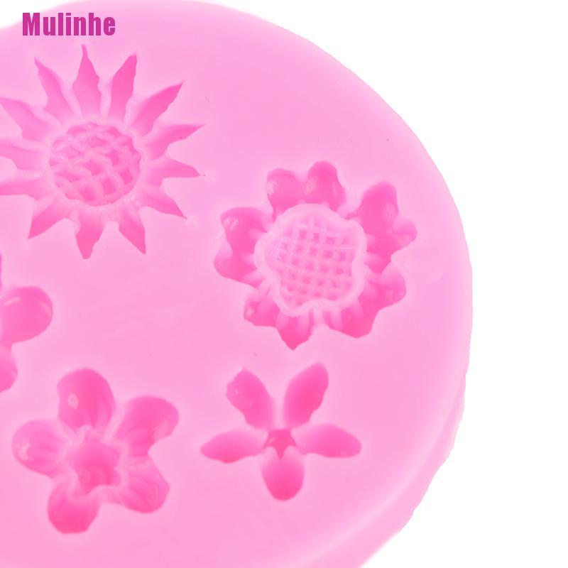 Khuôn silicone tạo hình hoa năm lỗ trang trí bánh cưới