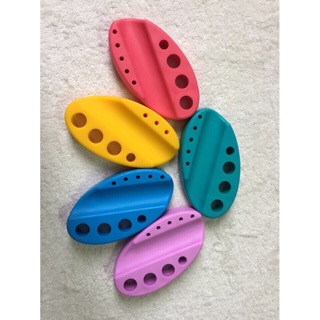 Đế để mực sinicon dẻo rơi không vỡ đủ các màu y hình ,vừa làm để mực để máy chống bị xước ------------------------------