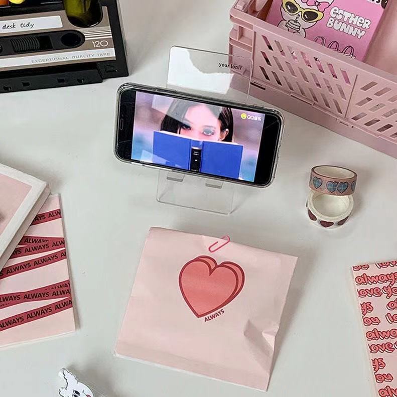 Túi Giấy Đựng Quà Màu Hồng Phối Ruy Băng Dễ Thương