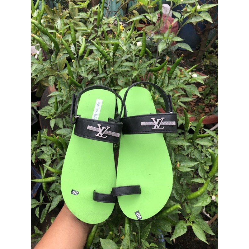 Sandal dongnai dép quai hậu nữ ( đế xanh chuối quai hậu đen ) size từ 35 nữ đến 41 nữ