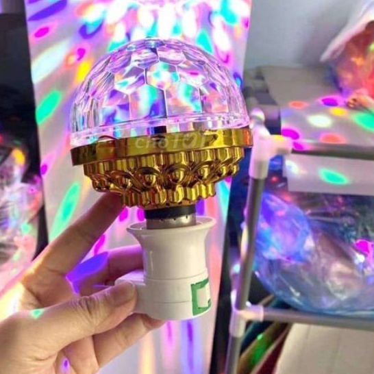 Đèn Led Xoay 7 Màu Tạo Hiệu Ứng - Dùng Cho Quán Bar, Sàn, Karaoke, Quay Tiktok Cực Đẹp