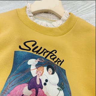 ÁO NỈ NỮ SWEATER FORM RỘNG, MÀU VÀNG IN HÌNH BẠCH TUYẾT CỔ BÈO REN, HÀNG QUẢNG CHÂU CAO CẤP | BigBuy360 - bigbuy360.vn