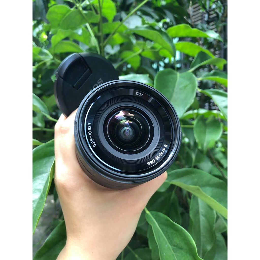 Ống Kính Sony E 10-18mm F4 OSS