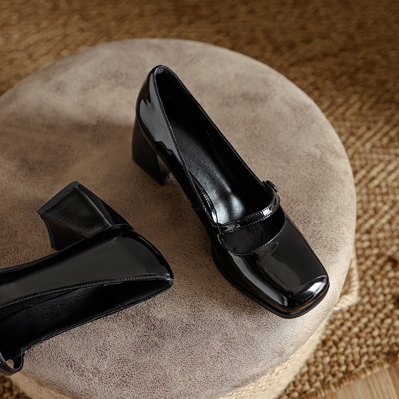 Chen Xiaomo Giày Cao Gót Mũi Vuông Màu Đen Phong Cách Retro 2022 Dễ Phối Đồ Dành Cho Nữ