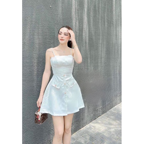 Đầm 2 dây form A cúp ngực răng cưa.