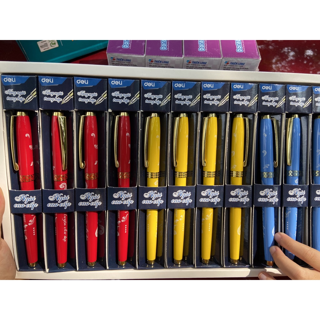 BÚT MÁY VIẾT CHỮ ĐẸP DELI Q897