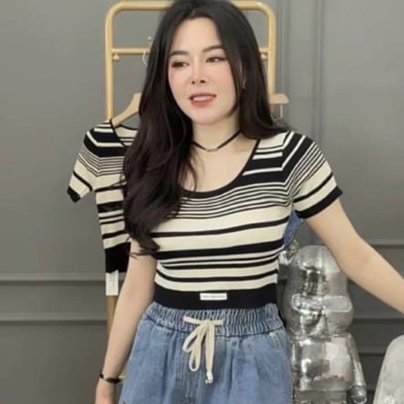 Áo len kẻ Alex Wang cổ tròn dánh lửng croptop