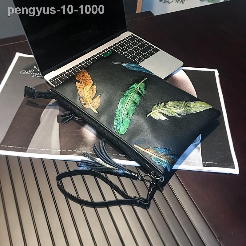 ○♕Túi cầm tay họa tiết lông vũ xinh xắn hợp thời trang cho nam nữ | BigBuy360 - bigbuy360.vn