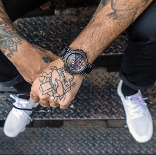 Đồng hồ nam Casio G-Shock MTG-B1000B