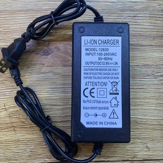 Tsn . adapter sac 12,6v 3a chuyên sạc cho pin lion 3.7v