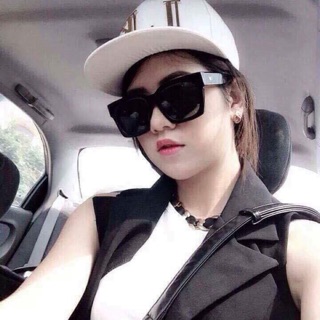 Kính đen vuông siêu đẹp cho cả boy và girl 😎😎
