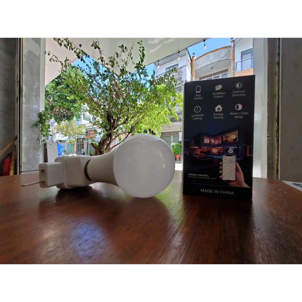 Đèn led đa năng MTMAX MT10A 16 triệu màu sắc quay tiktok decor sử dụng app cảm biến âm nhạc tặng kèm chuôi đèn nhỏ gọn