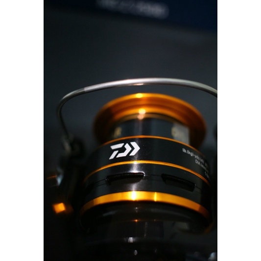 Máy Đứng Daiwa giá rẻ MG Z