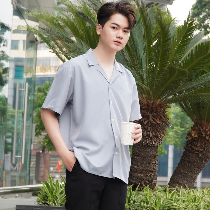 Áo Sơ Mi Lụa Ngắn Tay Unisex BASIC OUTFIT Không Nhăn Mặc Thoáng Mát Phong Cách Hàn Quốc