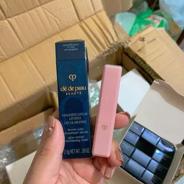 Son dưỡng môi Clé de Peau Beauté Lip Glorifier