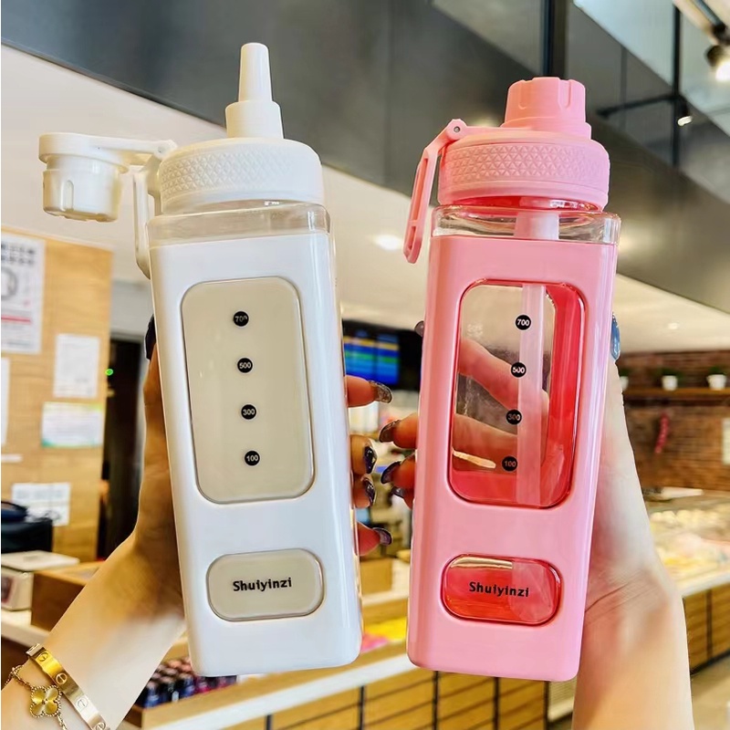 Bình Nước Thể Thao Bằng Nhựa Dung Tích 700ML Có Ống Hút Tiện Lợi