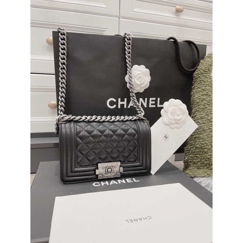 Túi xách nữ khoá bạc về 2 size 20-25 Fullbox bill