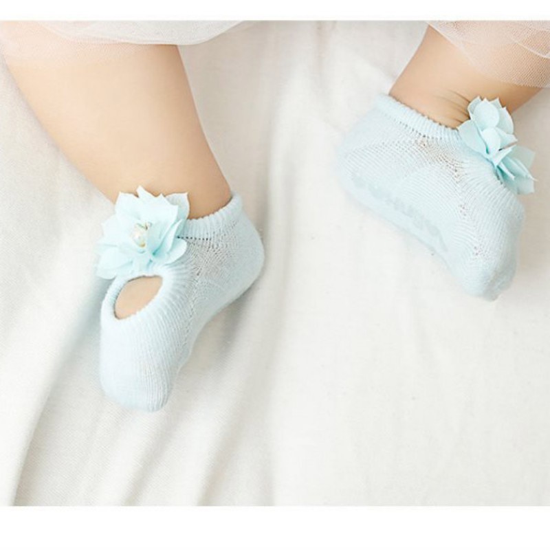 Set 3 đôi vớ cotton hoạt hình xinh xắn dành cho bé