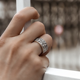 Nhẫn Nam Chạm Khắc Phong Cách Cổ Điển