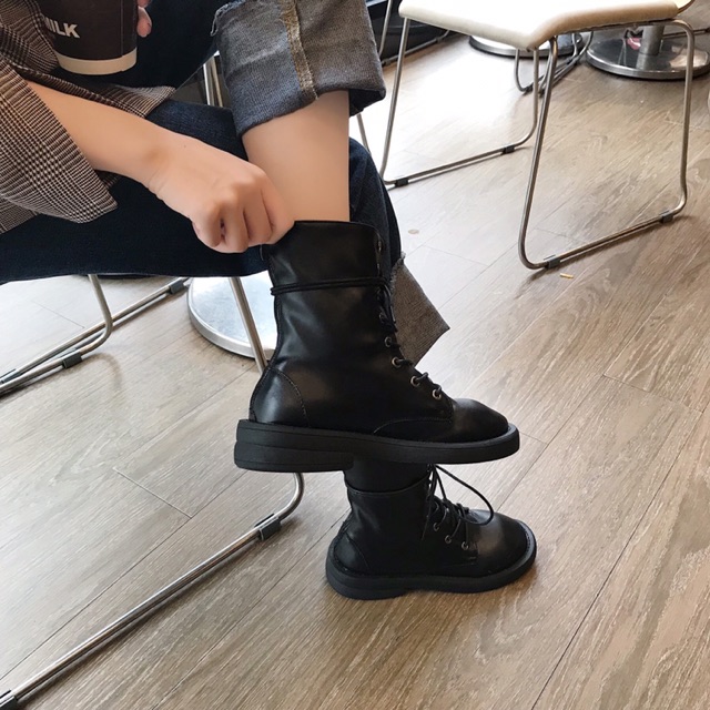 Giày nữ cá tính/ Boot da buộc dây cực chất. | BigBuy360 - bigbuy360.vn