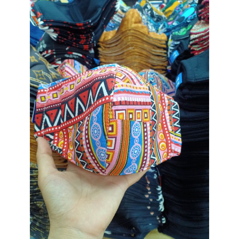 khẩu trang vải hoạ tiết thổ cẩm | BigBuy360 - bigbuy360.vn