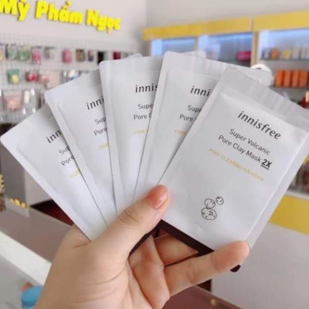 ✅  SAMPLE MẶT NẠ ĐẤT SÉT TRO NÚI LỬA INNISFREE SUPER VOLCANIC