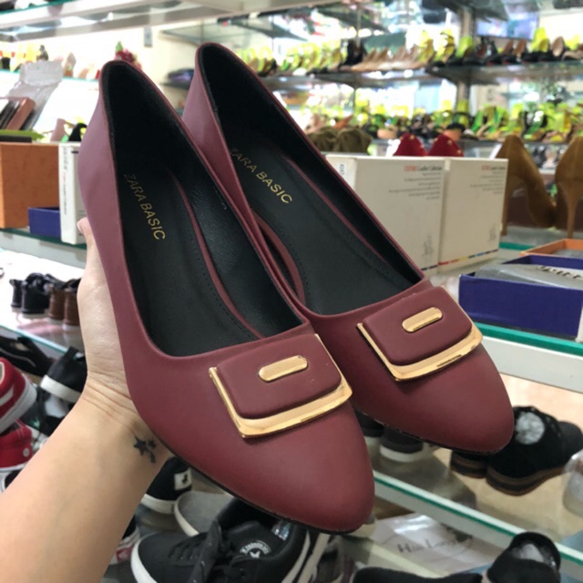 Giày mũi nhọn màu booc-đô sz 39