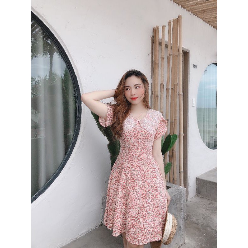 Đầm tiểu thư hoa nhí tay con cổ phối ren