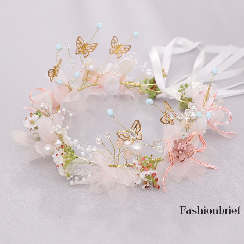 Vòng hoa đơn giản phong cách Âu Mỹ cho cô dâu