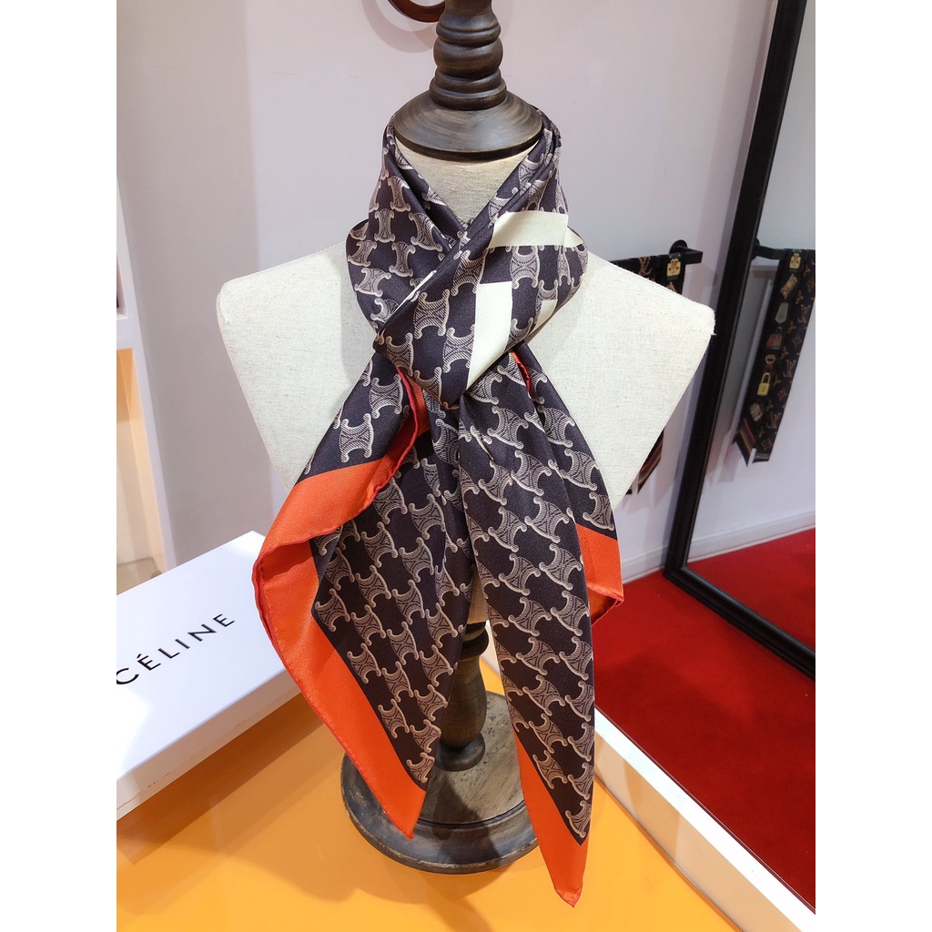 Khăn Quàng Cổ Bằng Lụa Satin Hình Vuông In Họa Tiết Chữ CC Sang Trọng 2022 Cho Nữ