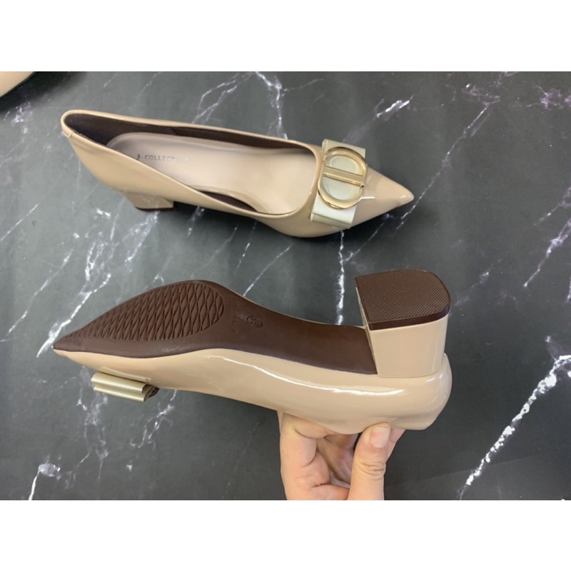 Giày mũi nhọn nơ da bóng