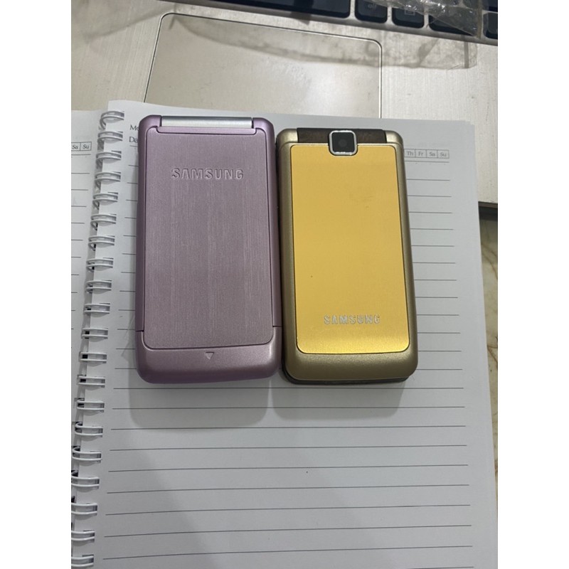 vỏ samsung s3600/s3600i màu tím và vàng kèm phím( hàng đoc và hiếm)