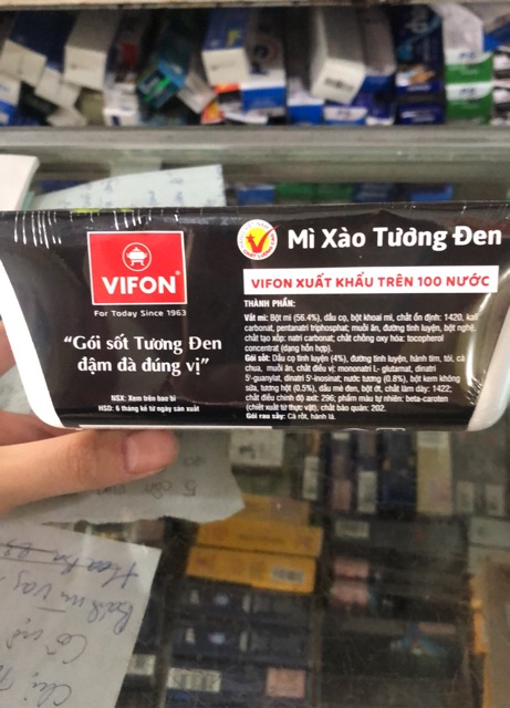 Mì Xào Tương Đen (Có Gói Sốt) Vifon Bát 90g