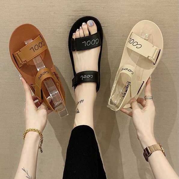 [Mã FAMAYWA2 giảm 10k đơn từ 50k] Sandal nữ dáng basic đế cao su siêu bền siêu êm D147