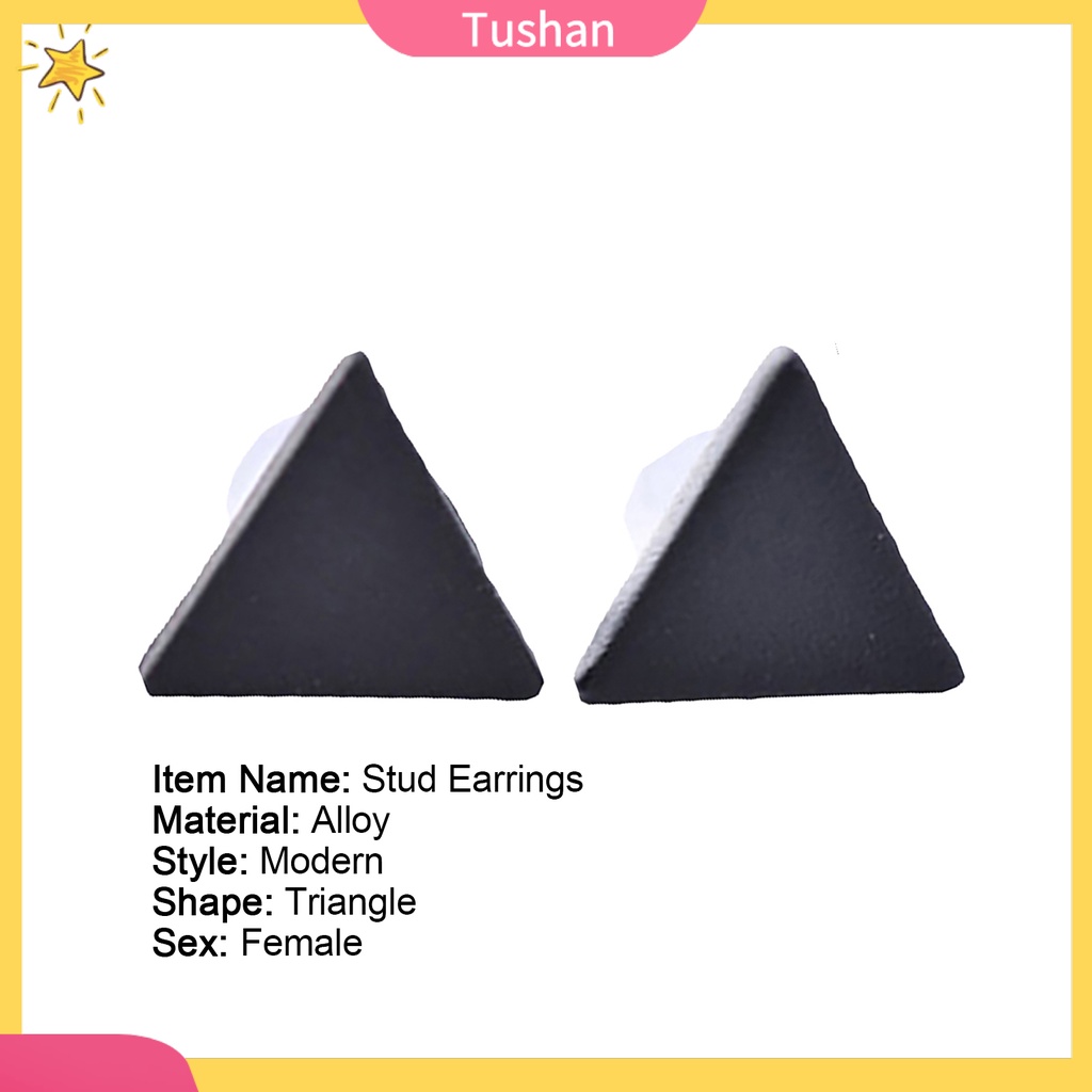 Đôi khuyên tai nữ hình tam giác đơn giản xinh xắn