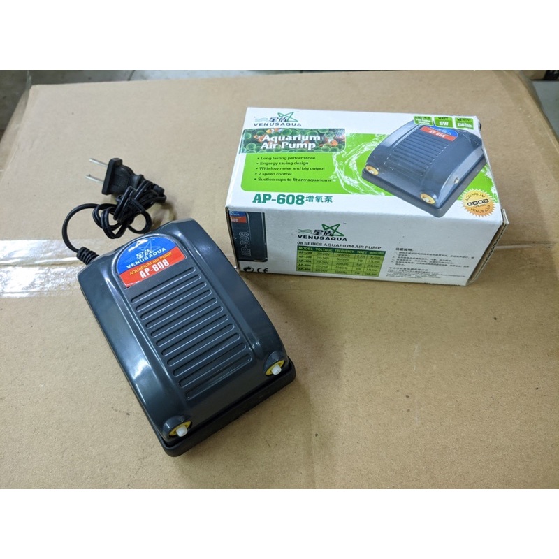 Máy sục oxy cho bể cá VENUSAQUA 680