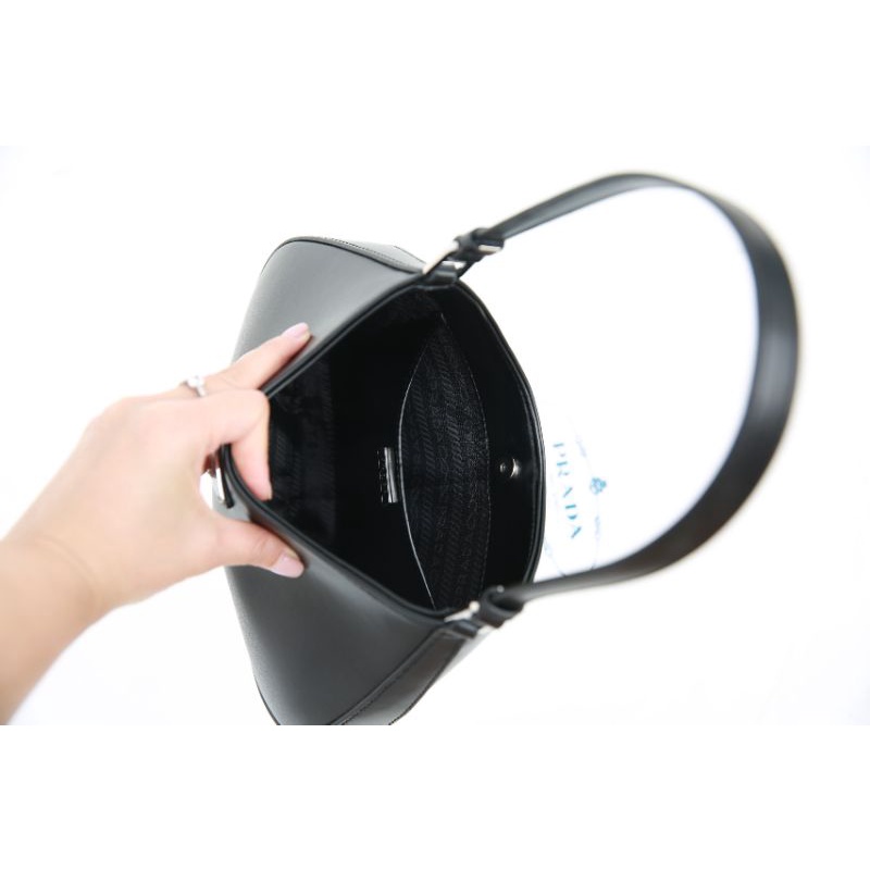 Túi xách nữ P.ra.da sz26cm chuẩn hàng đẹp da thật fullbox sang chảnh