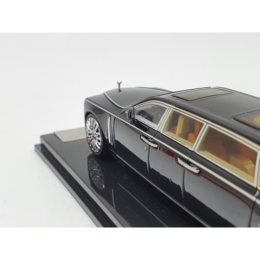 Xe Mô Hình Rolls Royce Mansory Phantom 1:64 SCArt ( Đen )