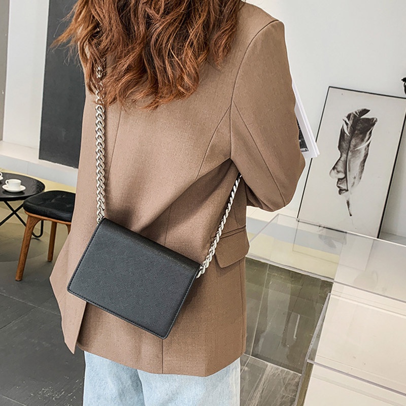 Túi Đeo Chéo Hình Vuông Cỡ Nhỏ Phối Dây Đeo Sợi Xích Thời Trang Cho Nữ