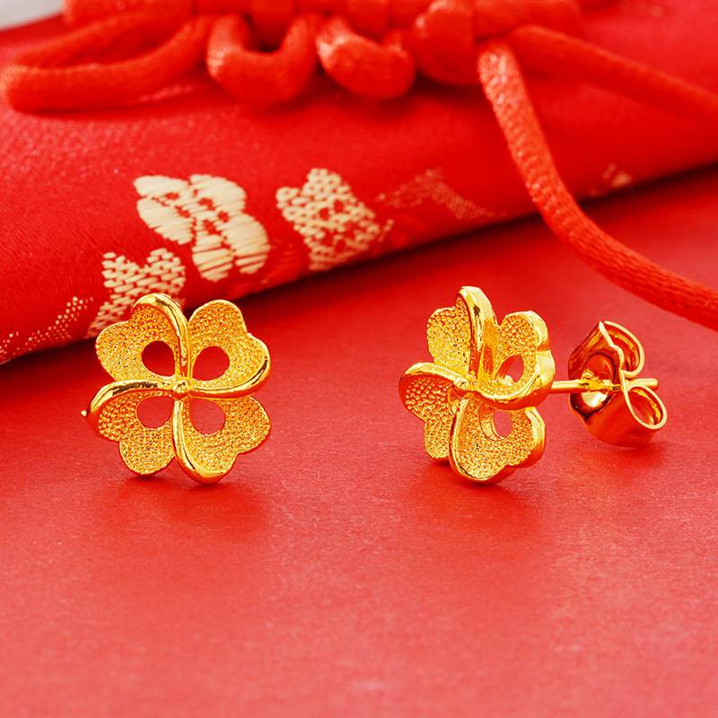 Bông Tai Mạ Vàng 24K Hình Vương Miện Thời Trang