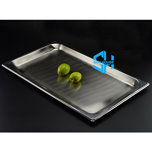 Khay inox hình chữ nhật sâu 2cm có nắp đậy bằng nhựa trong suốt mở 2 chiều đựng trưng bày salad, trái cây, sashimi, bánh